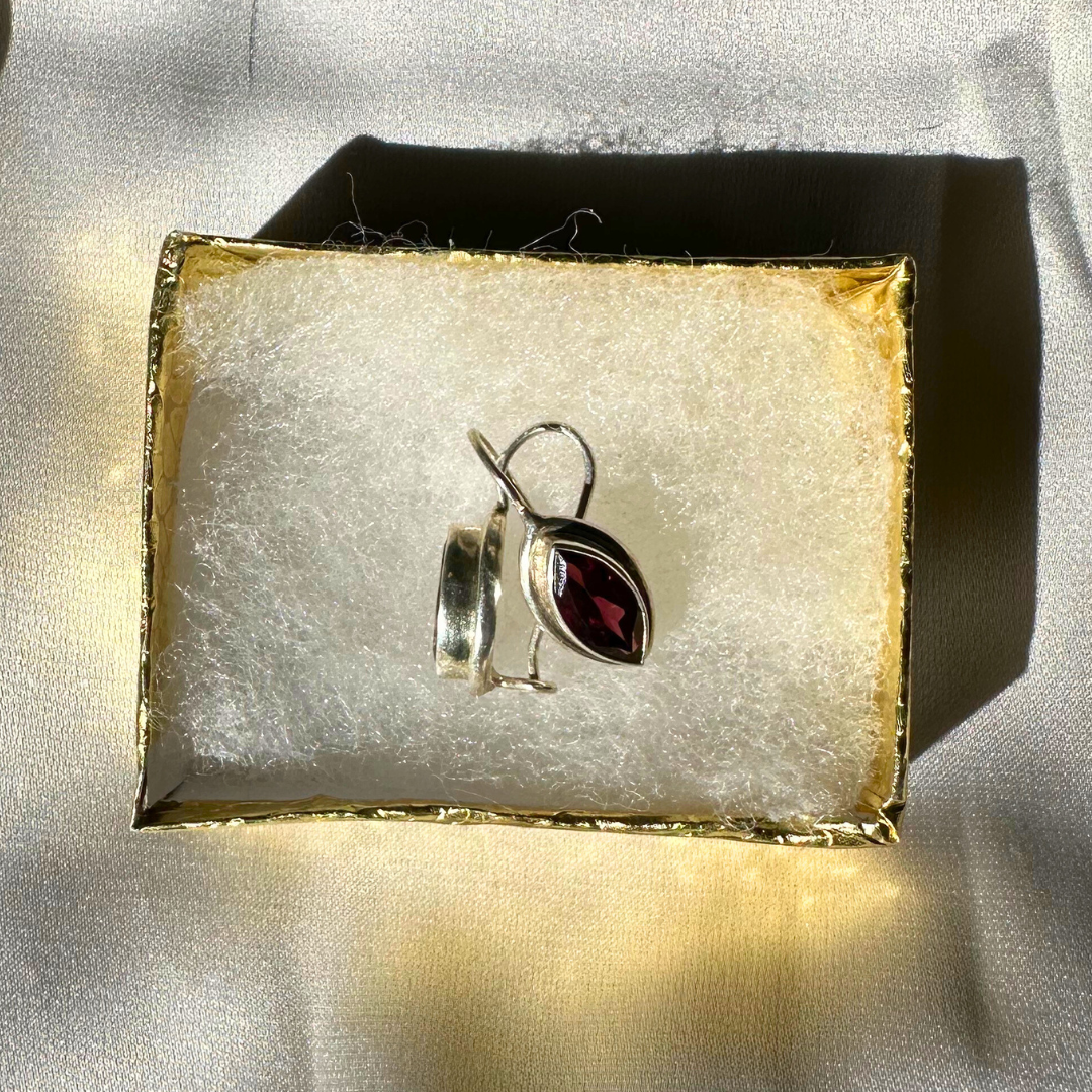 Pyrope Garnet Sterling Silver Earring